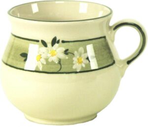 Tassen & Becher im Dekor Margueritenblume