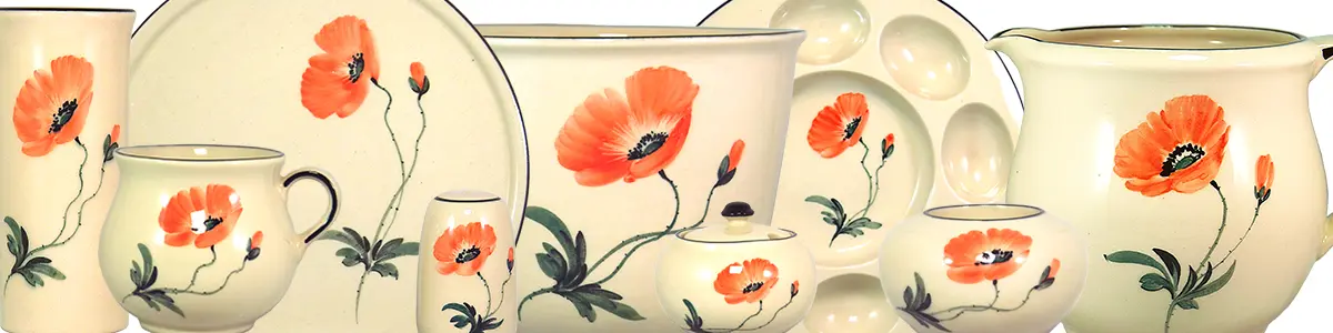 Keramik im Dekor Mohn